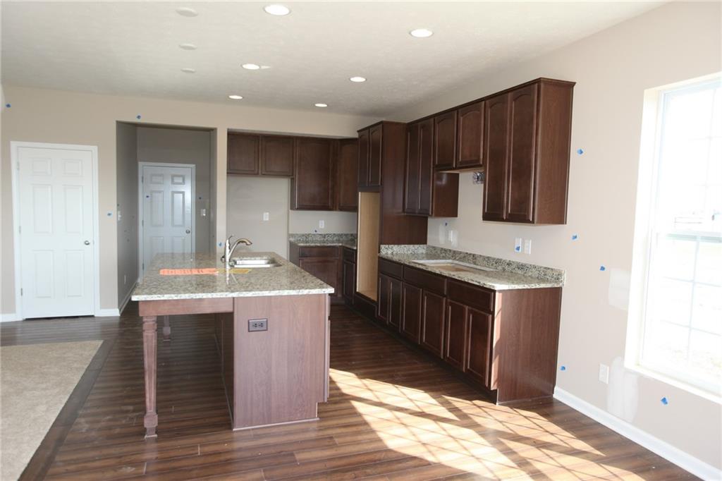 10202 Blue Ribbon Boulevard Fishers, IN 46040 - Photo 5 of 12 Gallery Image 5