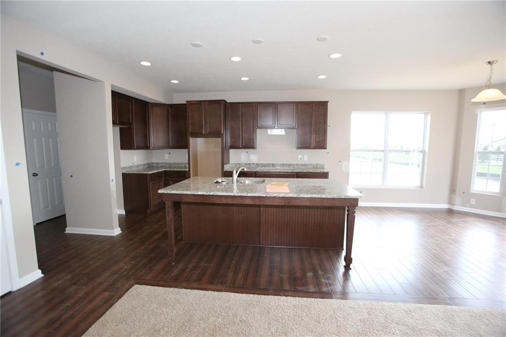 10202 Blue Ribbon Boulevard Fishers, IN 46040 - Photo 8 of 12 Gallery Image 8