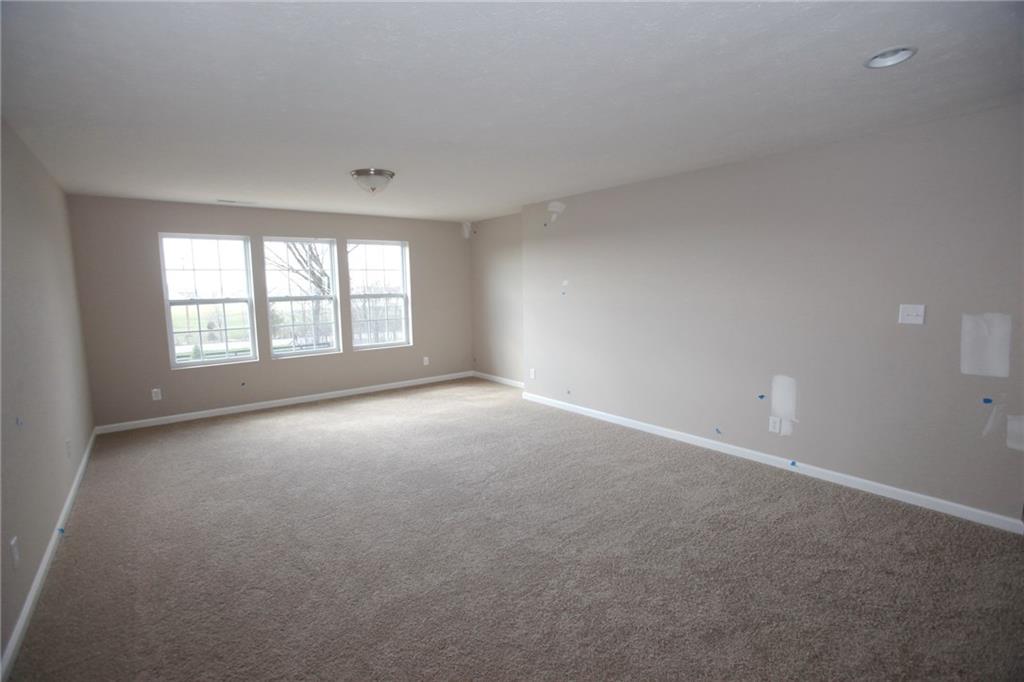 10202 Blue Ribbon Boulevard Fishers, IN 46040 - Photo 10 of 12 Gallery Image 10