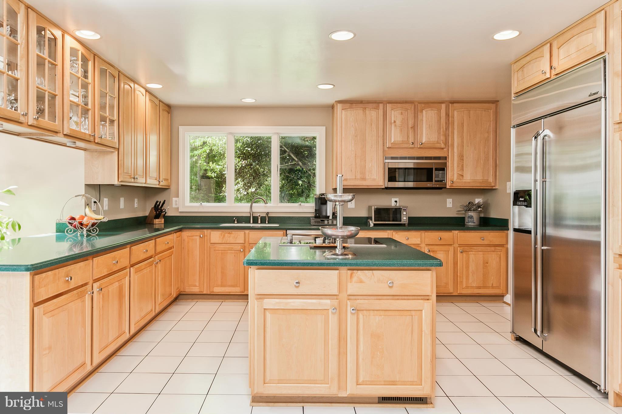 9821 Fox Road Frederick, MD 21702 - Photo 11 of 30 Kitchen