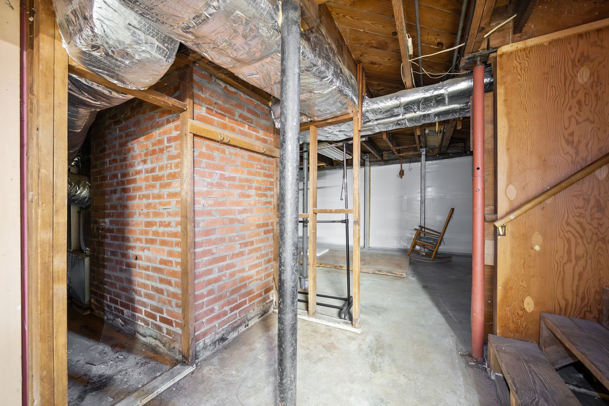 210 Cliffdale Road Nashville, TN 37214 - Photo 28 of 38 a view of a walk in closet