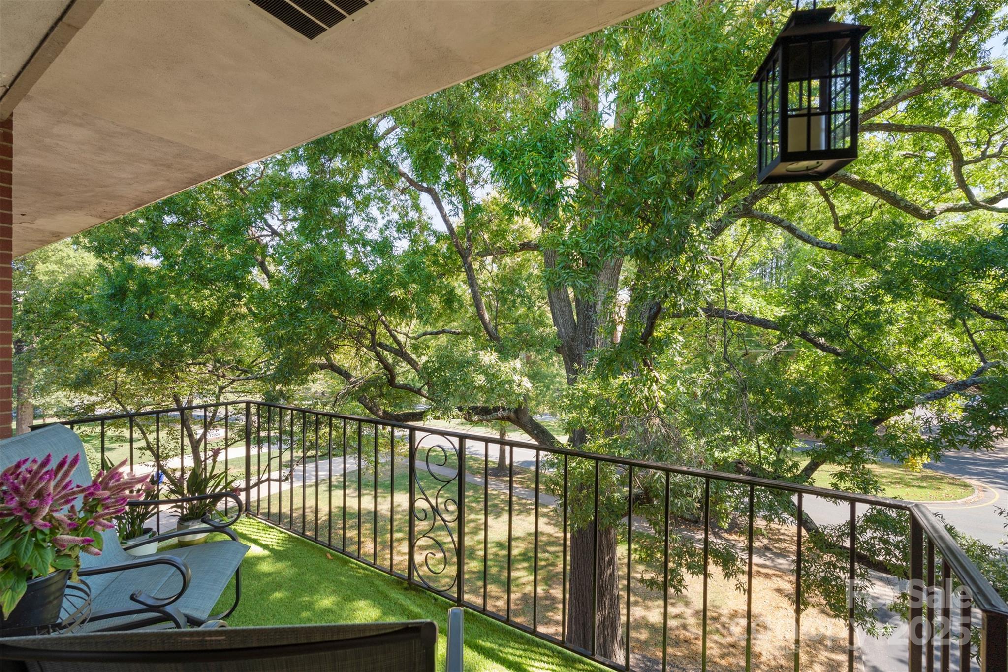 1300 Queens Road, Unit 402 Charlotte, NC 28207 - Photo 15 of 30