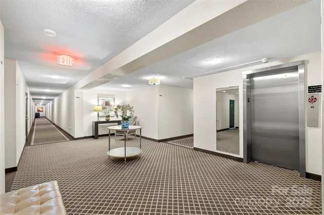 $469,000 | 1300 Queens Road, Unit 402, Charlotte, NC 28207