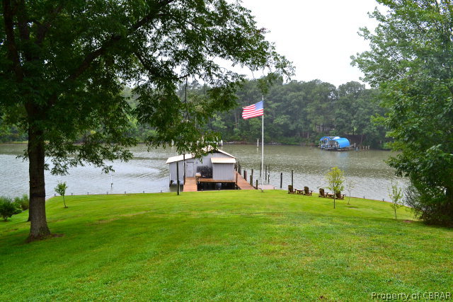 512 Hideaway Point Road Topping, VA 23169 - Photo 16 of 23 Gallery Image 16