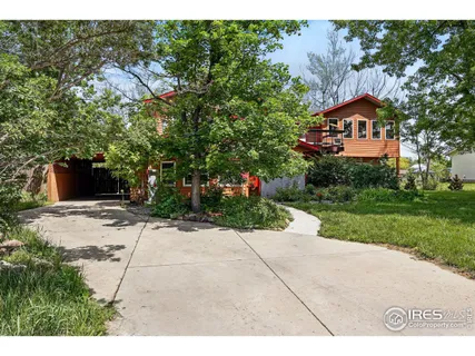 a view of a garden with a lake