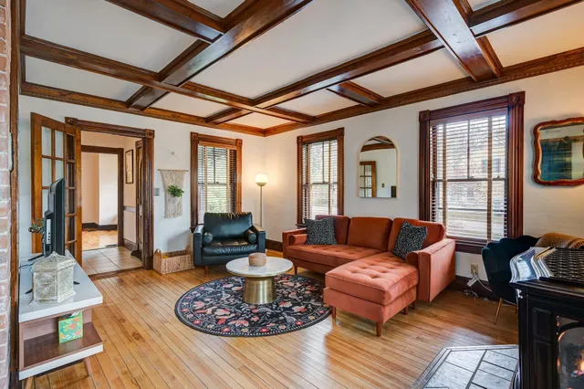 $569,000 | 129 Dinsmore Road, Conway, NH 03860