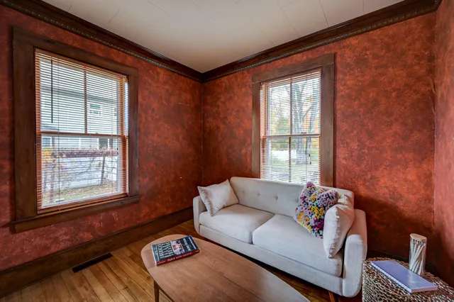 $569,000 | 129 Dinsmore Road, Conway, NH 03860