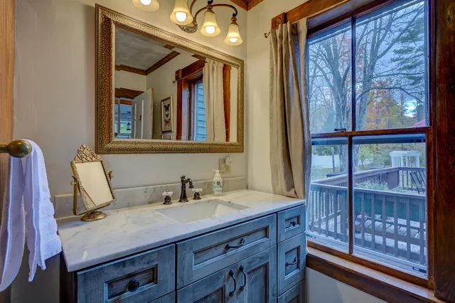 $569,000 | 129 Dinsmore Road, Conway, NH 03860