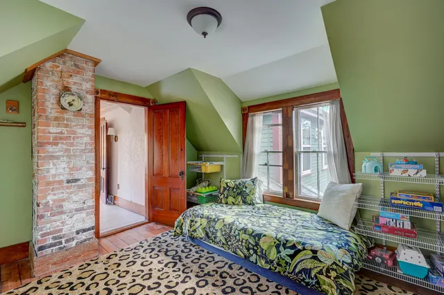 $569,000 | 129 Dinsmore Road, Conway, NH 03860