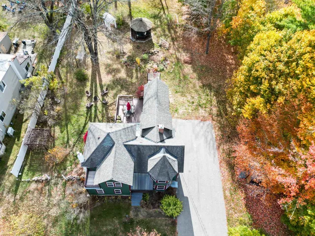 $569,000 | 129 Dinsmore Road, Conway, NH 03860