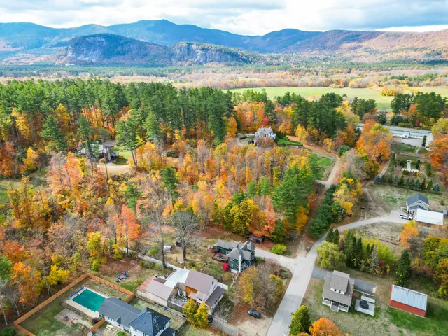 $569,000 | 129 Dinsmore Road, Conway, NH 03860