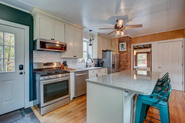 $569,000 | 129 Dinsmore Road, Conway, NH 03860