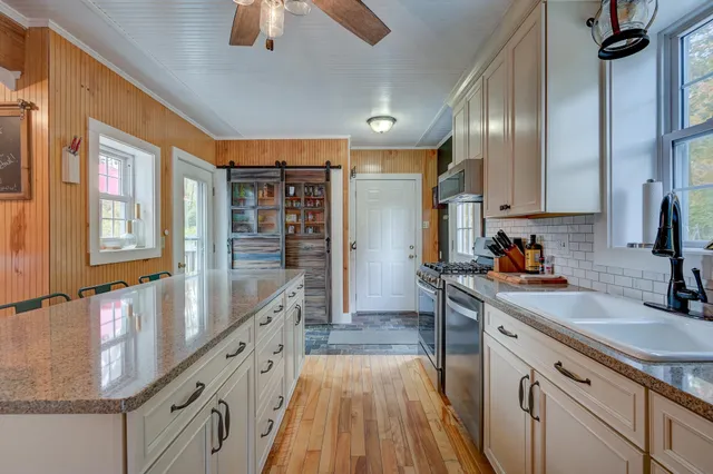 $569,000 | 129 Dinsmore Road, Conway, NH 03860