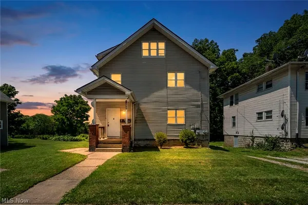 $155,000 | 1288 Pondview Avenue, Akron, OH 44305