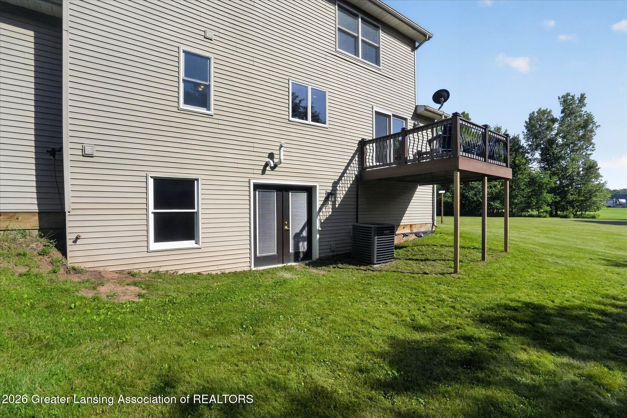 5240 Meridian Road Leslie, MI 49251 - Photo 48 of 64 47-5240-Meridian-Rd-WindowStill-Photogra