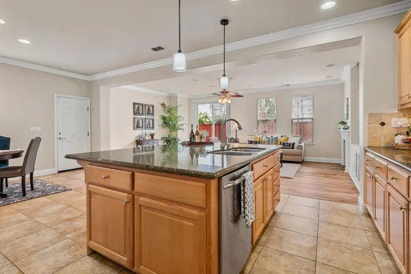 $905,000 | 122 North Sierra Madre Street, Mountain House, CA 95391