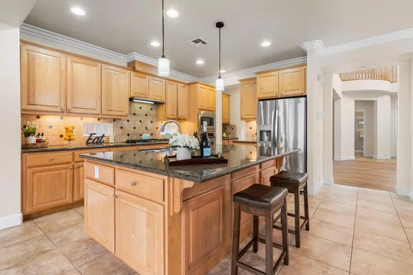 $905,000 | 122 North Sierra Madre Street, Mountain House, CA 95391