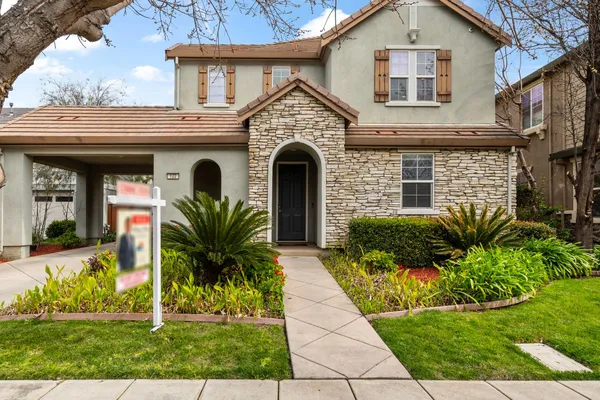 $905,000 | 122 North Sierra Madre Street, Mountain House, CA 95391