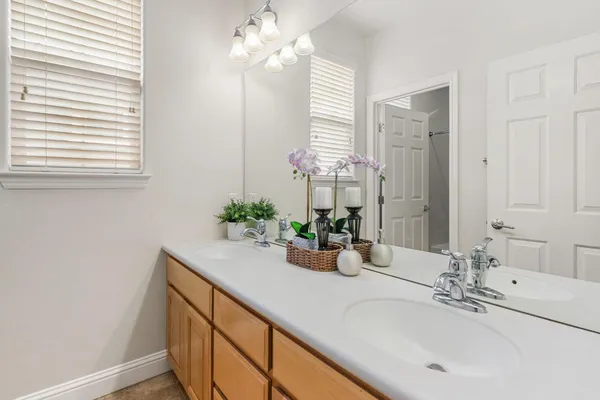 $905,000 | 122 North Sierra Madre Street, Mountain House, CA 95391