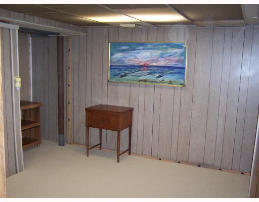 627 Snowball Road Monroeville, PA 15146 - Photo 5 of 8 Studio/Study/Office.