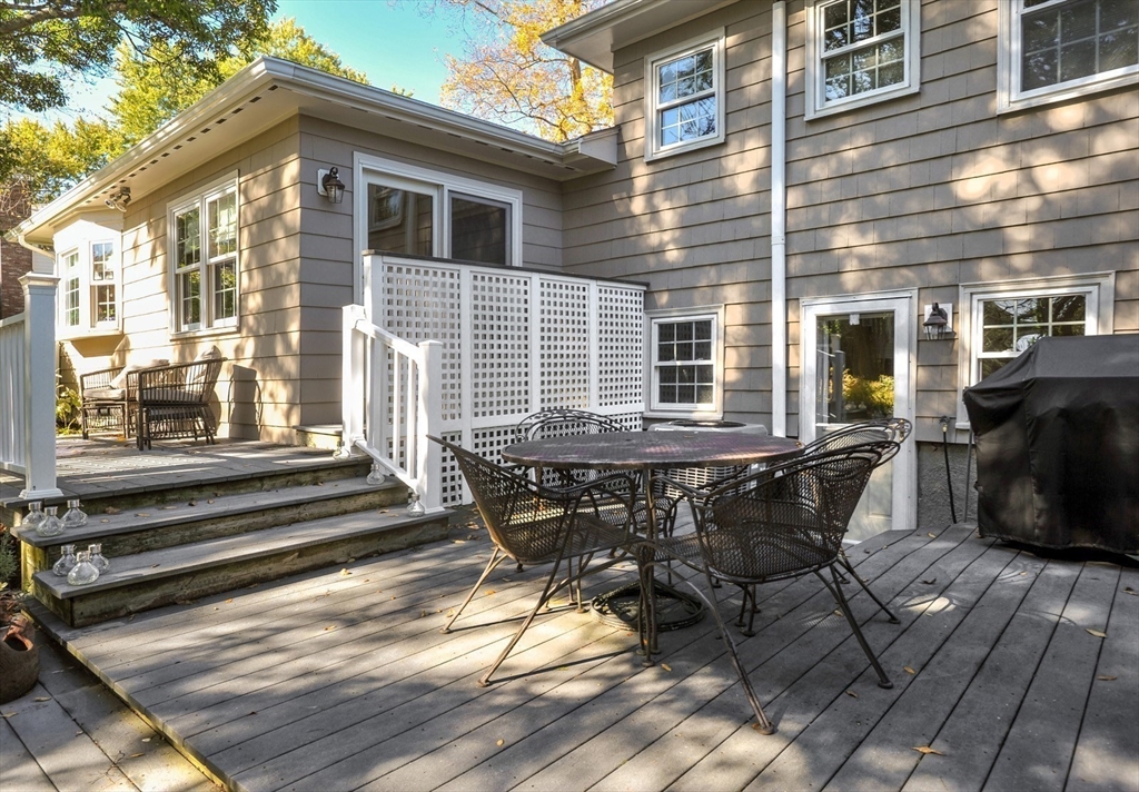 12 Oak Ridge Circle Weymouth, MA 02188 - Photo 25 of 27