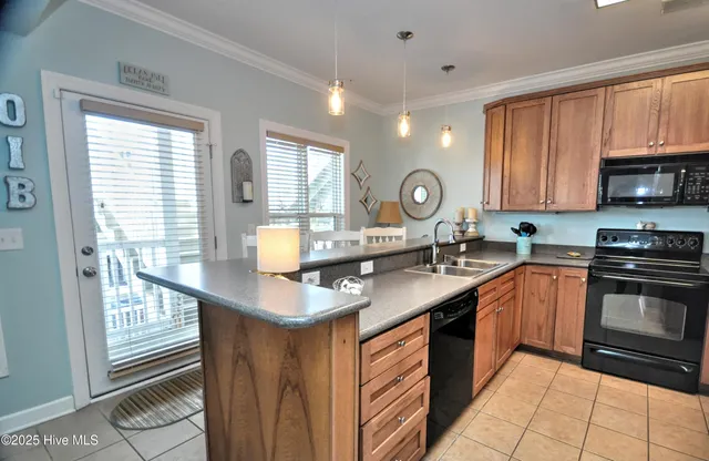 $650,000 | 158 Via Old Sound Boulevard, Unit D, Ocean Isle Beach, NC 28469