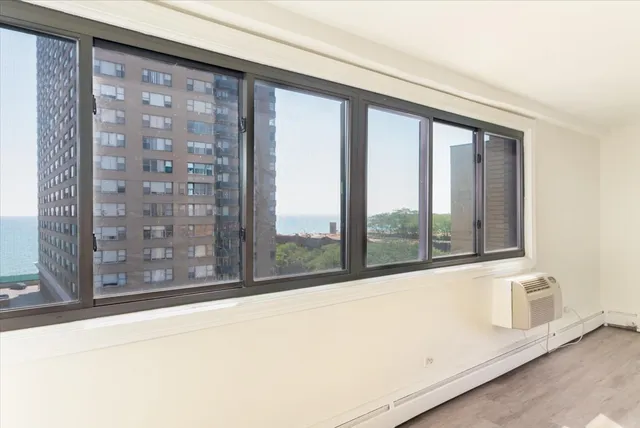 $177,000 | 6300 North Sheridan Road, Unit 710, Chicago, IL 60660