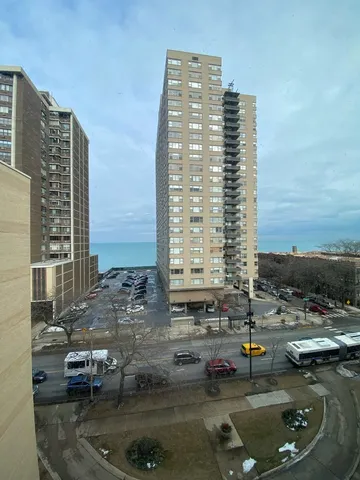 $177,000 | 6300 North Sheridan Road, Unit 710, Chicago, IL 60660