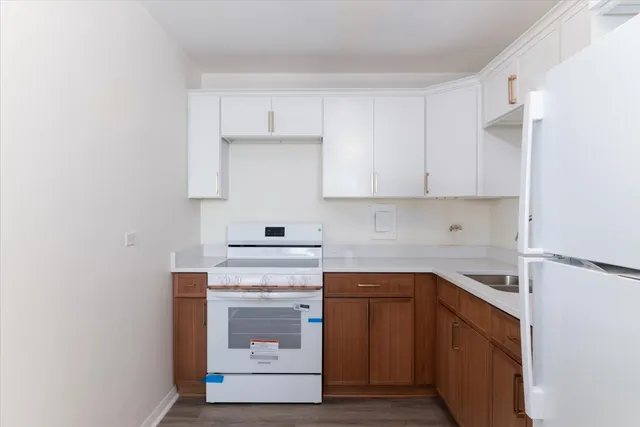 $177,000 | 6300 North Sheridan Road, Unit 710, Chicago, IL 60660