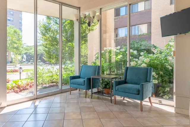 $177,000 | 6300 North Sheridan Road, Unit 710, Chicago, IL 60660