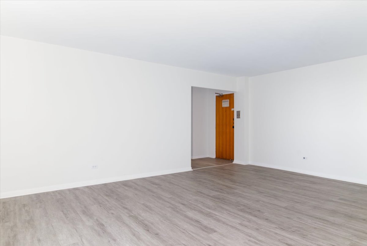 6300 North Sheridan Road, Unit 710 Chicago, IL 60660 - Photo 7 of 19