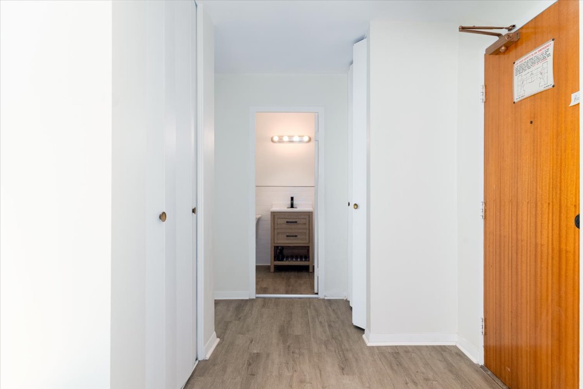 6300 North Sheridan Road, Unit 710 Chicago, IL 60660 - Photo 8 of 19