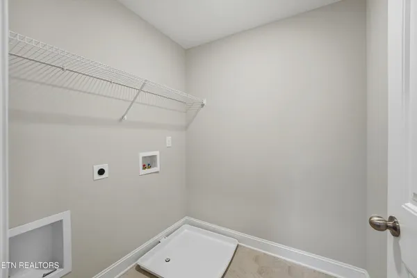 $390,000 | 160 East Elderberry Street, Oak Ridge, TN 37830