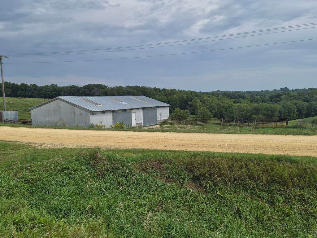 33847 Crystal Road Strawberry Point, IA 52076 - Photo 3 of 7 Gallery Image 3