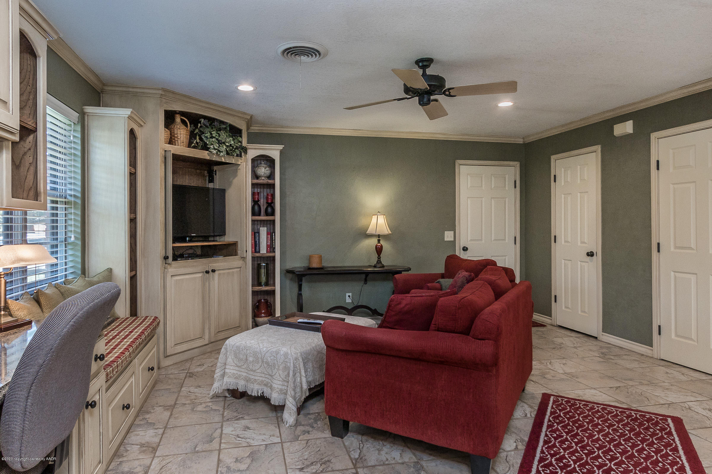 5105 Red Oak Drive Amarillo, TX 79110 - Photo 14 of 28 013_Den