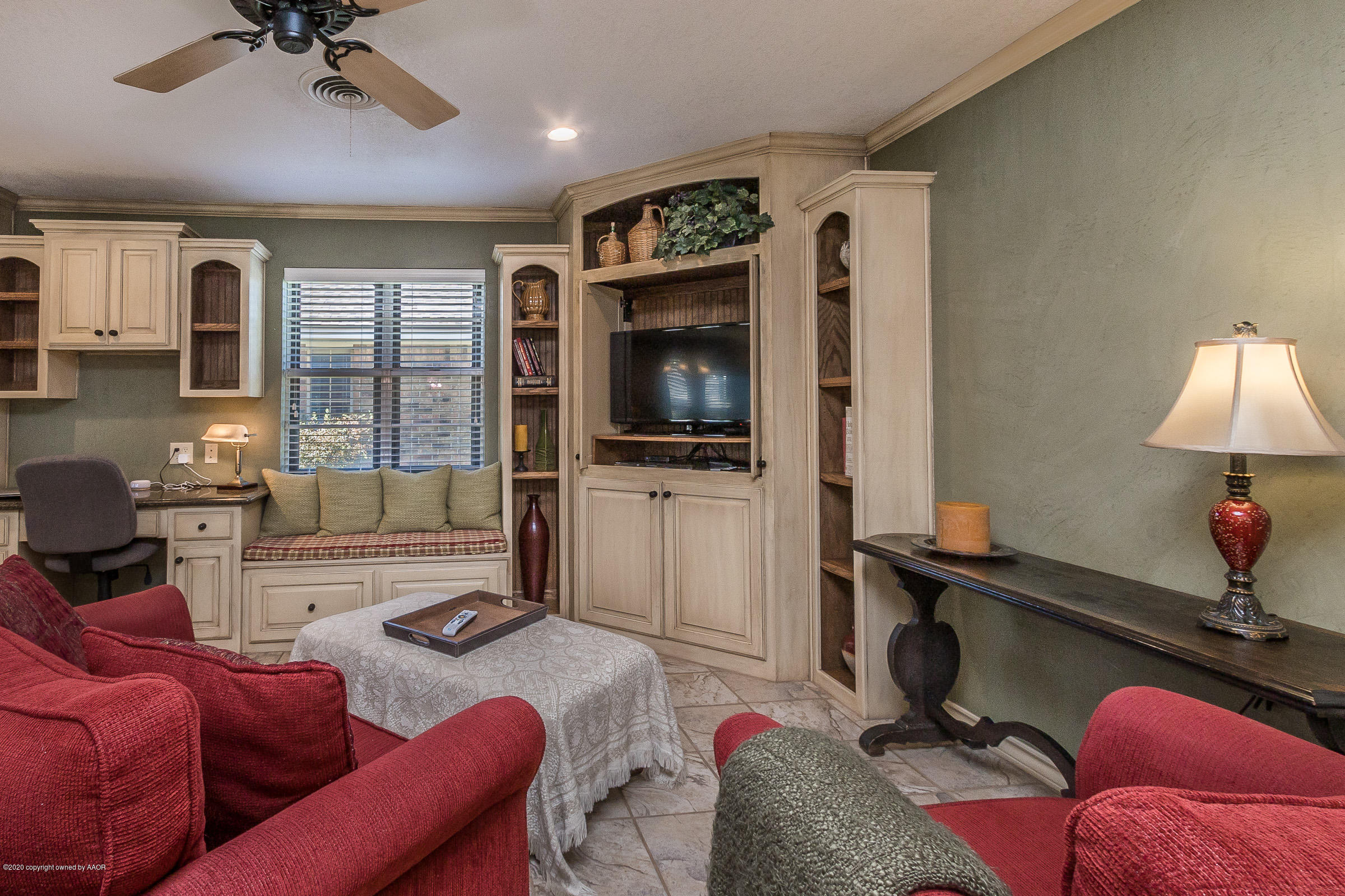 5105 Red Oak Drive Amarillo, TX 79110 - Photo 15 of 28 014_Den 2