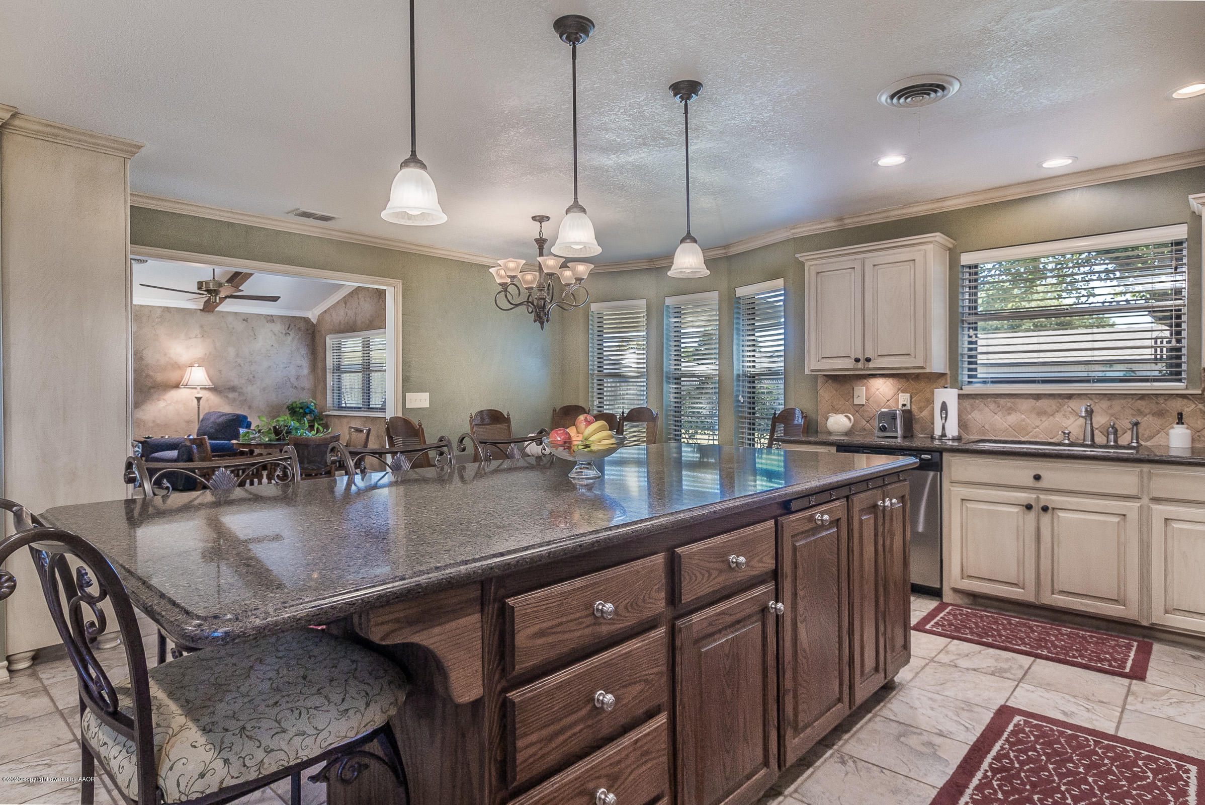 5105 Red Oak Drive Amarillo, TX 79110 - Photo 10 of 28 011_Kitchen 3