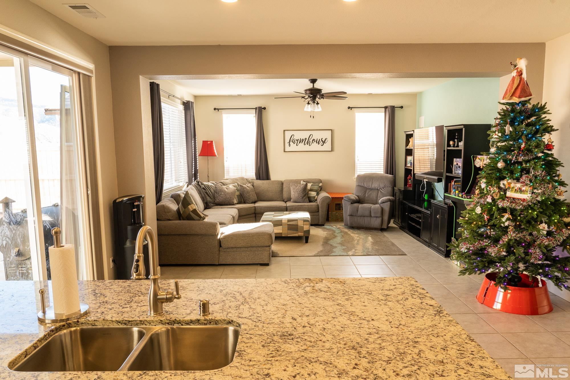 9724 Quartette Drive Reno, NV 89521 - Photo 5 of 17 Photo 5