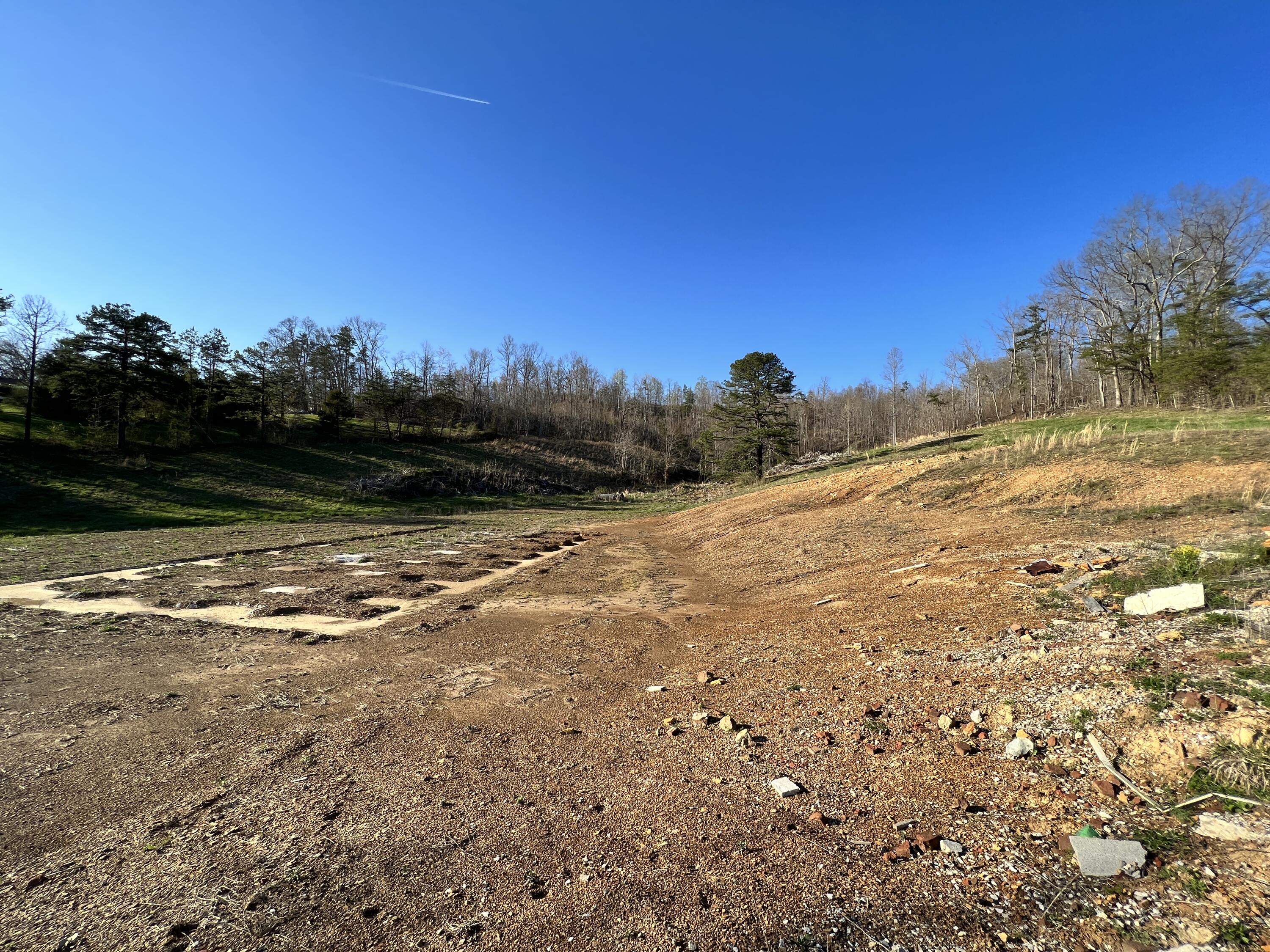 2905 Tidal Wave Road Corbin, KY 40701 - Photo 7 of 37 9FD5ED79-4E43-400E-81EE-B9D84736B7BC