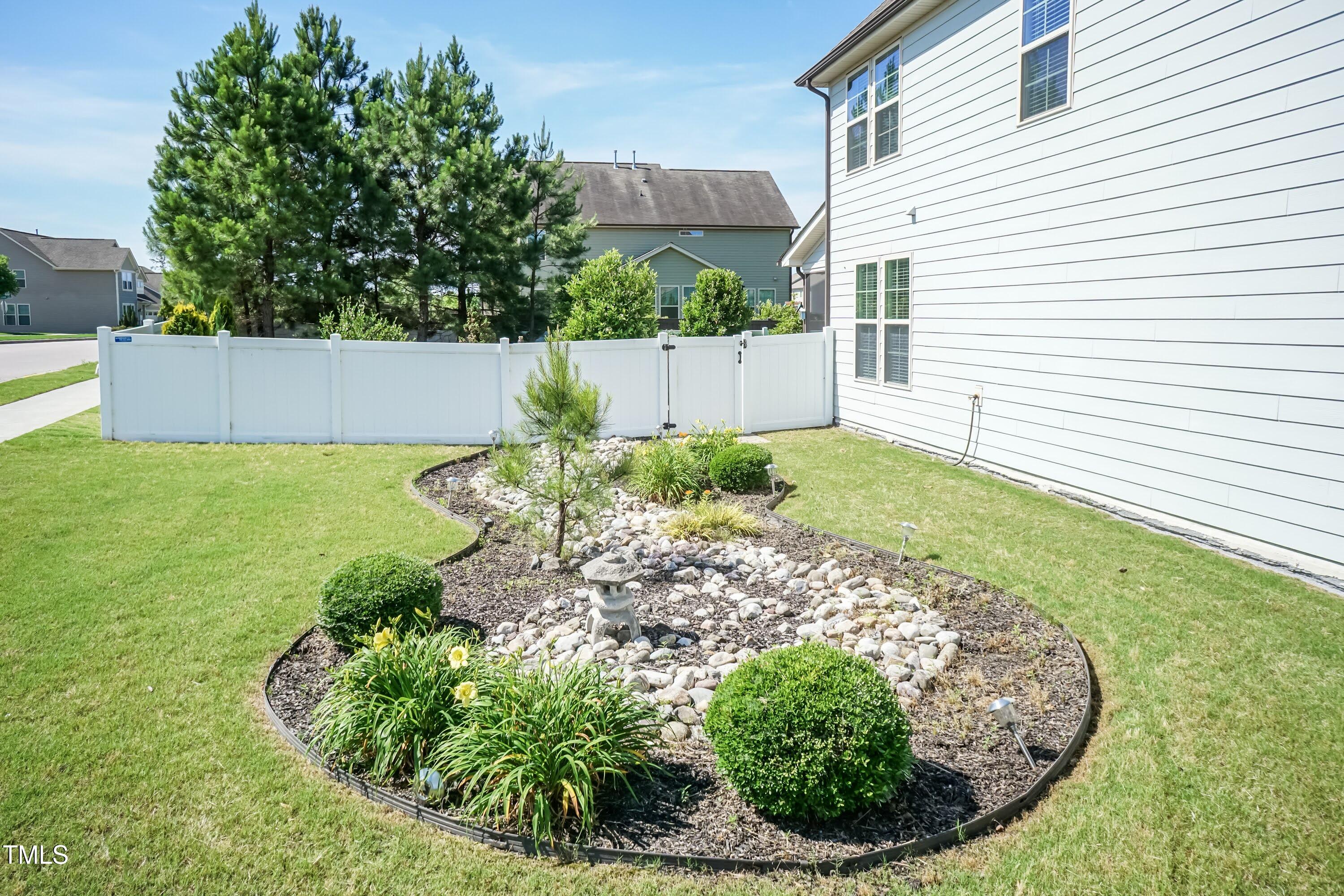 3536 Greenville Loop Road Wake Forest, NC 27587 - Photo 47 of 71 Garden 01