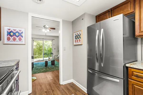 $2,000 | 21 Vaughns Gap Road, Unit 16, Nashville, TN 37205