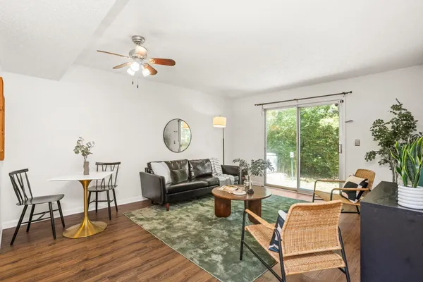 $2,000 | 21 Vaughns Gap Road, Unit 16, Nashville, TN 37205