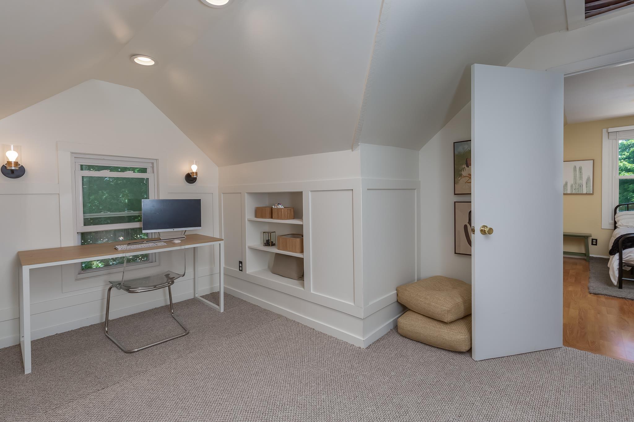 3403 Middle Road Davenport, IA 52803 - Photo 23 of 44 Gallery Image 23