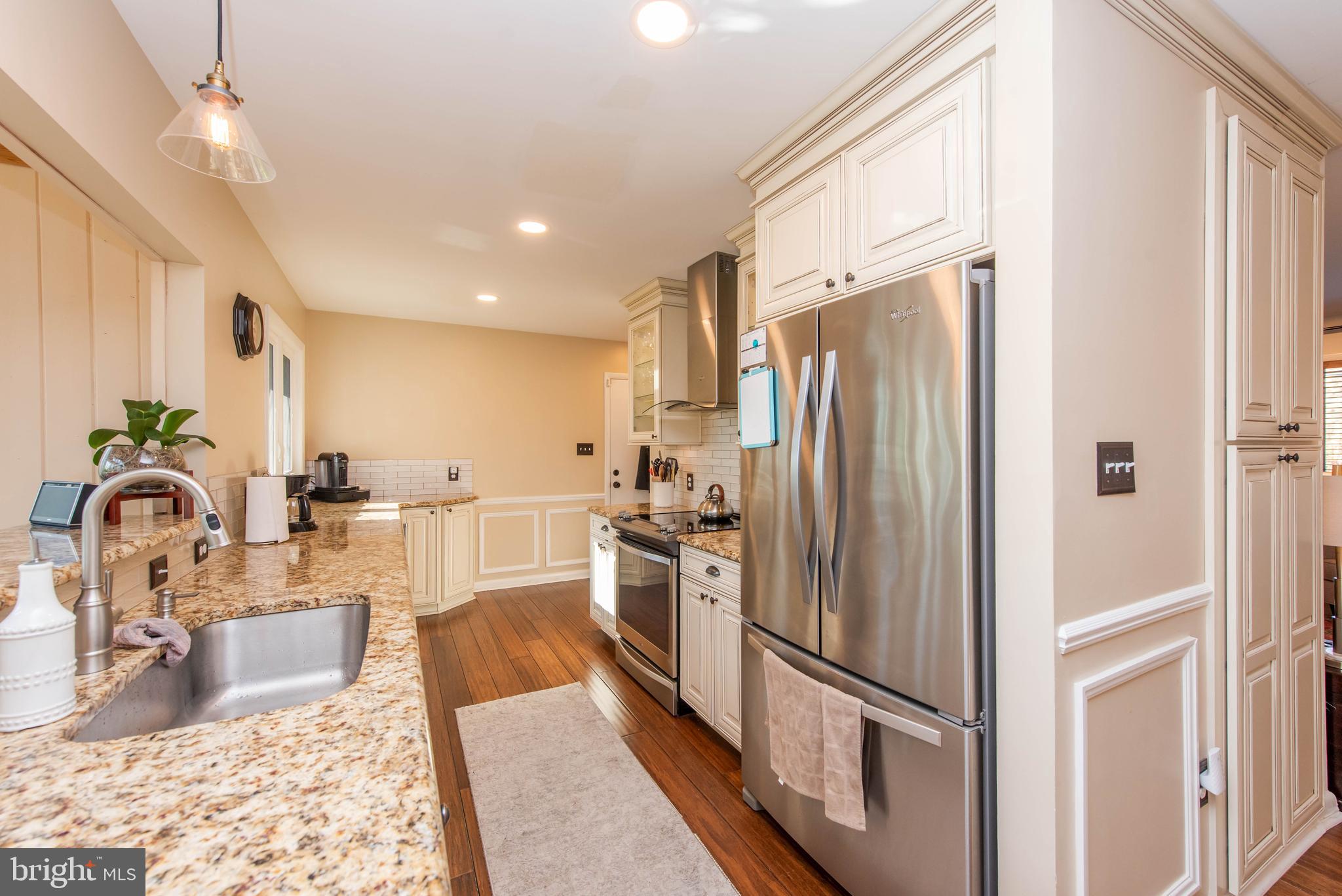 712 Dill Road Severna Park, MD 21146 - Photo 11 of 70 Kitchen