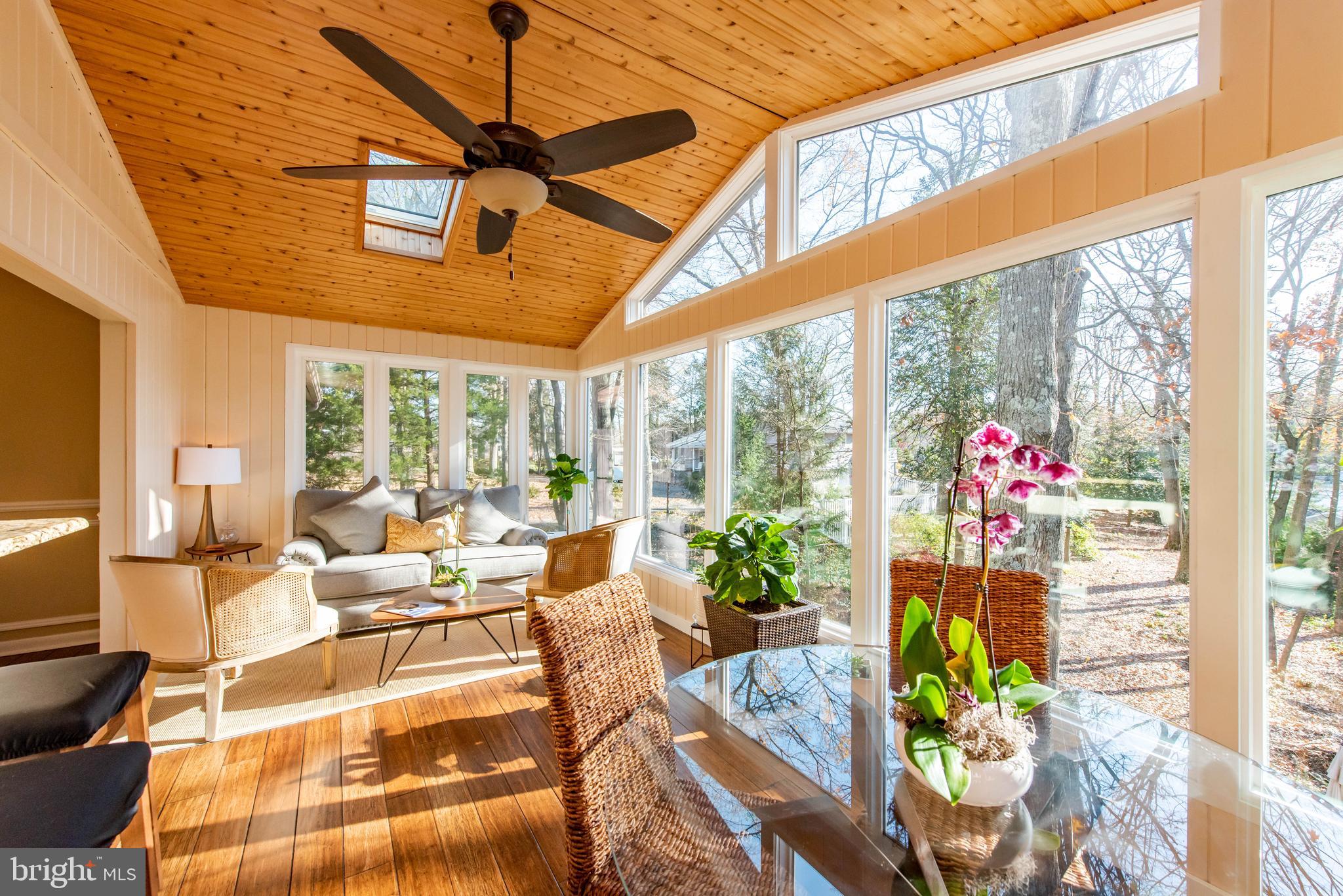 712 Dill Road Severna Park, MD 21146 - Photo 16 of 70 Living Room