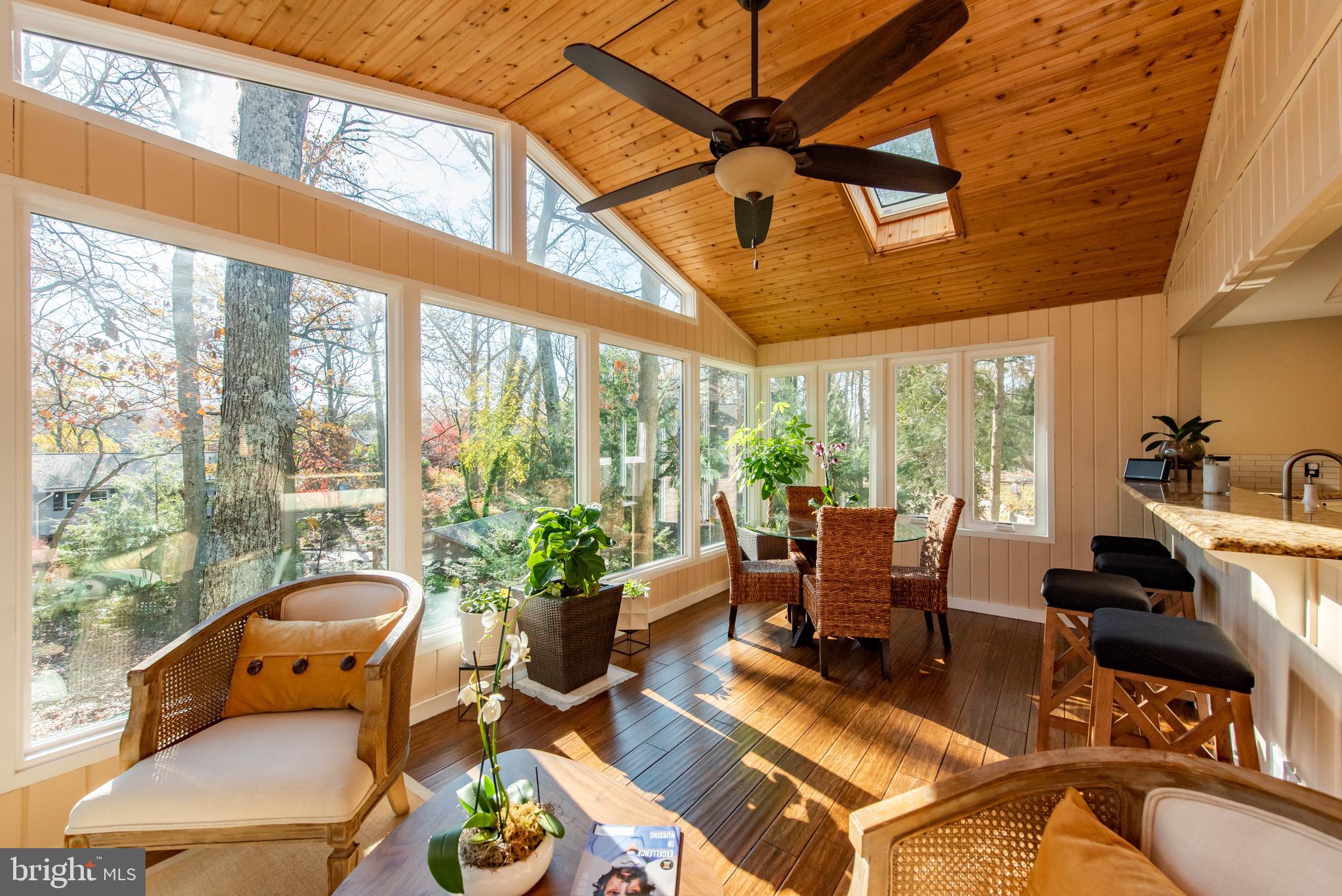 712 Dill Road Severna Park, MD 21146 - Photo 20 of 70 Living Room