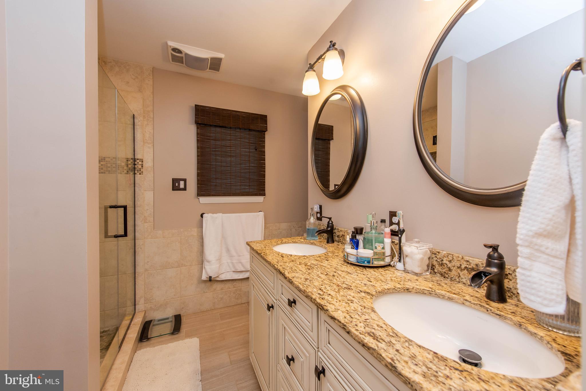 712 Dill Road Severna Park, MD 21146 - Photo 25 of 70 Primary Bathroom