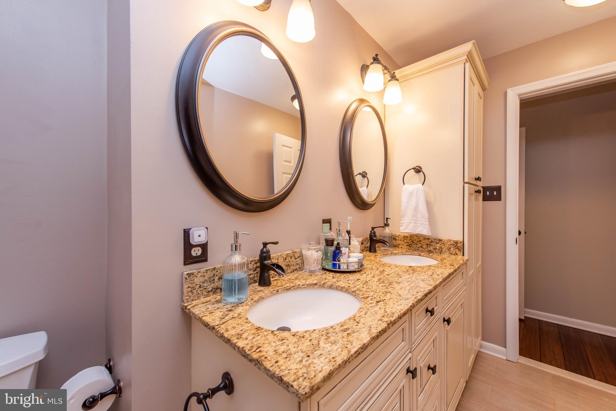 712 Dill Road Severna Park, MD 21146 - Photo 26 of 70 Primary Bathroom