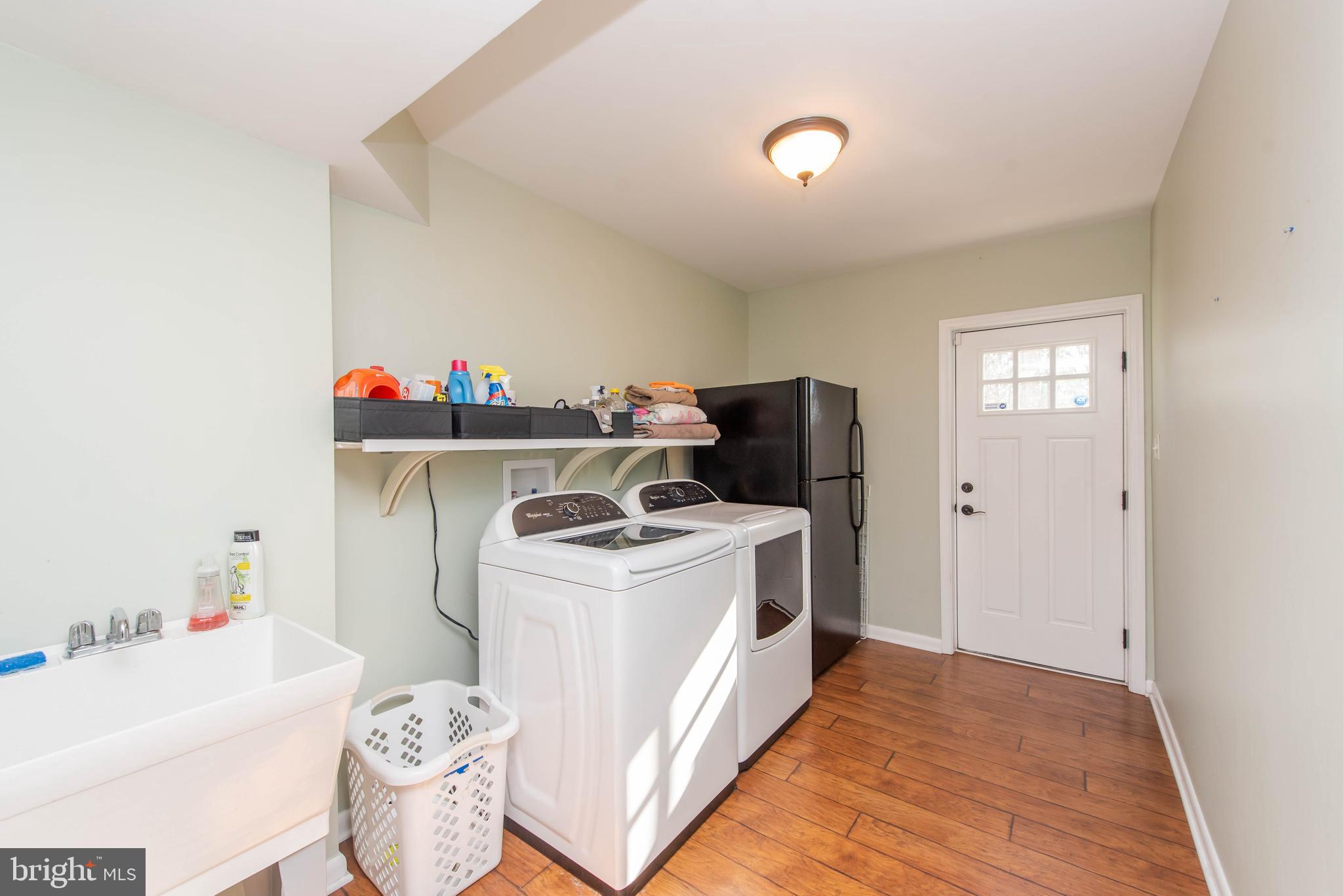 712 Dill Road Severna Park, MD 21146 - Photo 53 of 70 Laundry