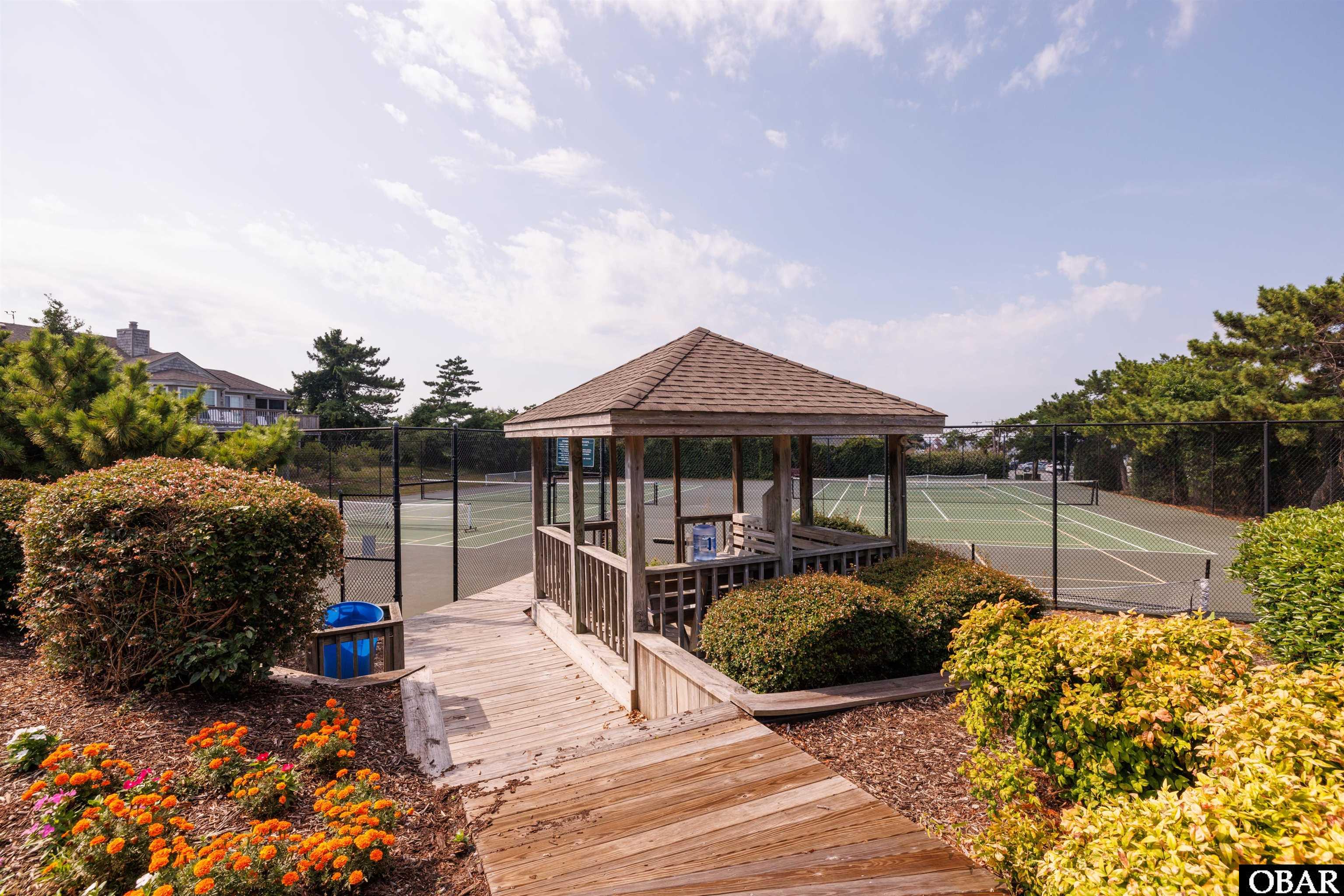 1278 Duck Road, Unit 51 Duck, NC 27949 - Photo 27 of 39 Community Tennis /Pickleball courts